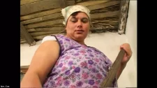 Teen Genç Porno / Fırından tatlı alan kıza yaşlı adamdan büyük sürpriz porn