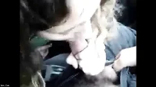 Liseli Porno / Arabada liseli güzel saxo çekerken çok heycanlı