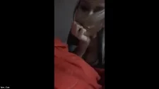 Türk Türkçe Porno / Yatak da soyunan kaşar amatör