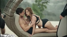 Brazzers Porno / Havuz da sikiş keyfi vixen porn