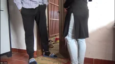Hard Sert Porno / Genç hatun ormanda sikişmek istiyor