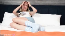 Gizli Çekim Porno / 720p seks, çantacıda sikilecek harika bir popo var