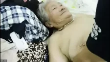 Amatör Porno / 80lik yaşlı japonların amateur pornosu