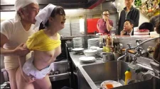 Asyalı Porno / Bulaşıkçı japon kızı sikiyor, porno dowland