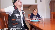 Türk Türkçe Porno / Julianna vega, violet myers hijab konulu