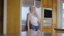Blowjob Saxo Porno / Saçı kısa kızın süper seks deneyimi