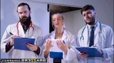 Beeg Porno / Mofos HD Pornolar İzleyin