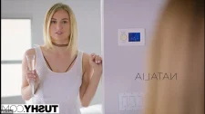 Anal Porno / Günün önemli konusu 2 kızı götten hunharca sikmek