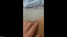 Beeg Porno / Kısa donuyla memesinden süt akıttı hdabla