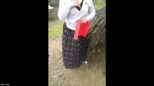 Türk Türkçe Porno / 20 yaşındayım, nişanlı ve yarak hastasıyım