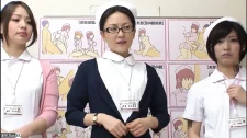 Asyalı Porno / Japon stajyer hemşireler sevişmeyi öğreniyor