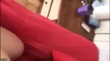 Türk Türkçe Porno / Annen yaşındayım ilişki yaşamamız normal değil