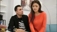 Anal Porno / Arabasına haciz koyan adama amını verdi ödeştiler
