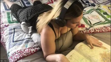 Anal Porno / Dolgun kalçalı travestiyi ormanda düzen bi sexsual