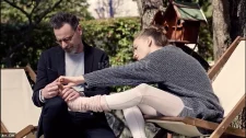 Türk Türkçe Porno / Ünlü türk serenay sarıkaya göğüs dekoltesi