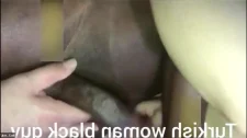 Türk Türkçe Porno / Ten rengi dildo üstünde zıplayan abazan pelin