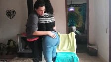 Amatör Porno / Masaj yaptığı iri kalçalı kıza dakikalarca saxo yalattı