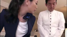 Amatör Porno / Wcde yakaladığı genç kızı çamaşır makinesinde sikiyor