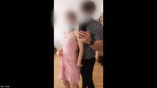 Amatör Porno / Tiktokçu kızlar am göt meme yayınındalar