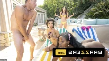 Blowjob Saxo Porno / Kocasını grup yaparken yakalayıp ödül olarak am verdi
