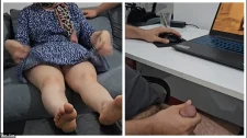 Grup Porno / Siri muhteşem grup seks davetini kabul ediyor