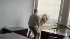 Liseli Porno / Para için zengin adamlara siktiren liseli